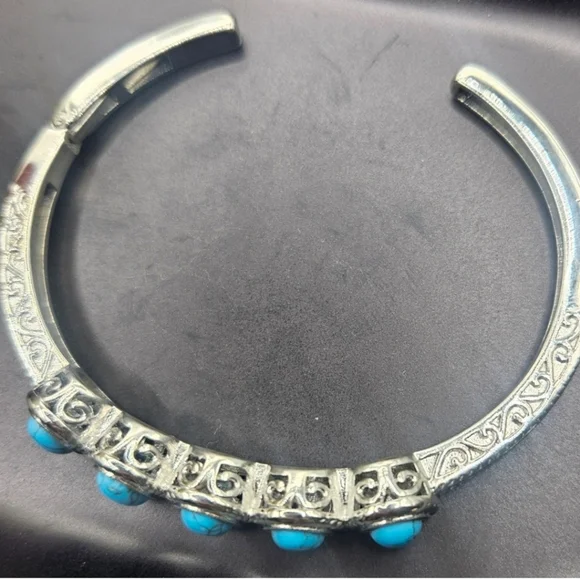 Blue Howlite Cuff Bracelet - Picture 6 of 6